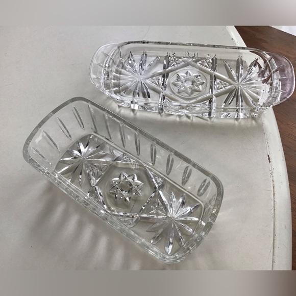 Anchor Hocking Glass Butter Dish with Lid - Picture 2 of 3